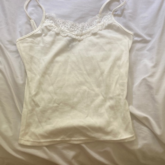 Creamed LacedTank Top. Color: Light cream, Brand: Shein, Size: M(6)tight fitting - Picture 6 of 6